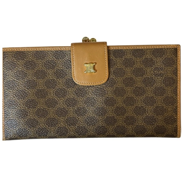 Celine Monogram Brown and Tan Wallet kiss lock opener. - Picture 3 of 16
